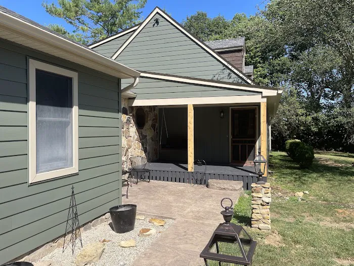 Dean's Roofing & Construction Picture 5