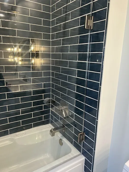 Dean's Roofing & Construction Picture 7