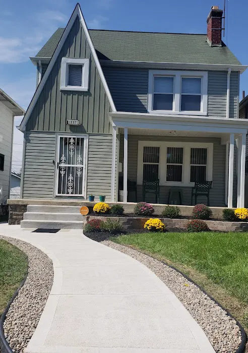 Rescue Roofing & Siding LLC Picture 1