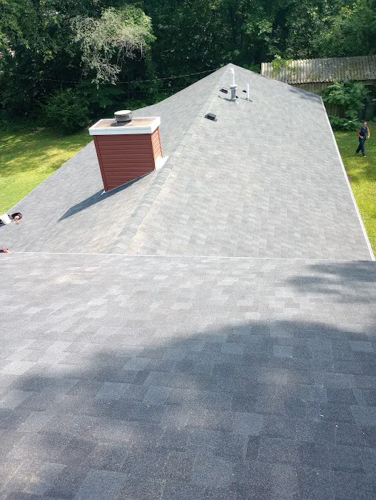 Larry's Roofing Picture 7