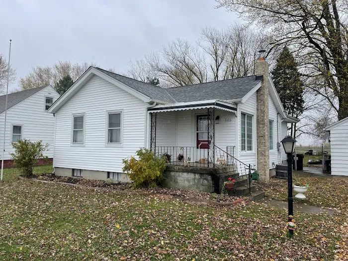 Premier Roofing & Siding Picture 3