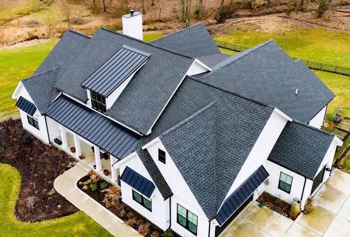 Lake Erie Roofing Solutions, LLC Picture 1