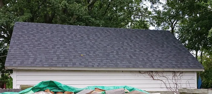 Erie Shores Roofing Picture 4