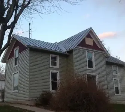 Luhring Roofing dba LRC II, LLC Picture 2