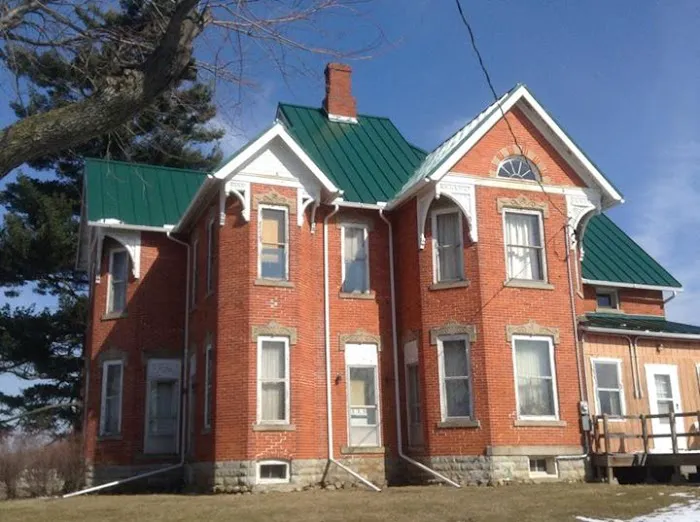 Luhring Roofing dba LRC II, LLC Picture 1