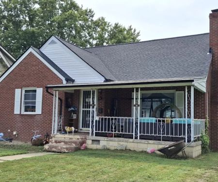 A & B Roofing Pros LLC