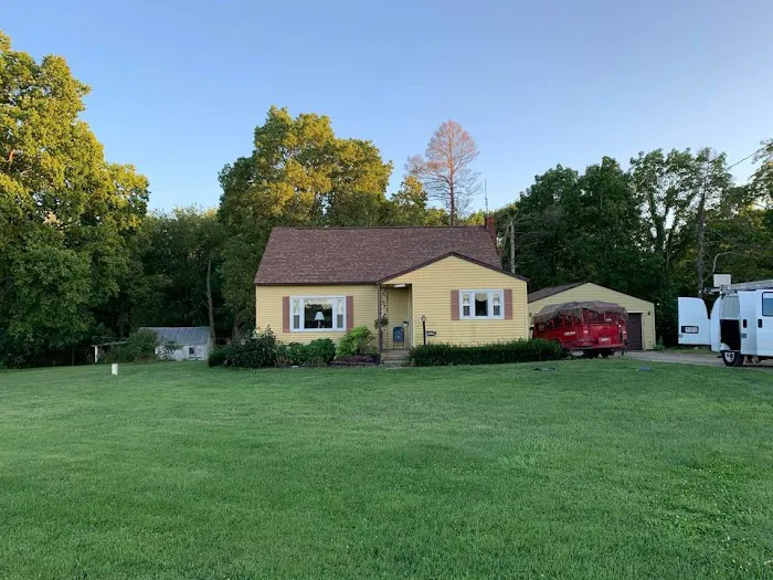 Nelson's Capital Roofing Picture 1