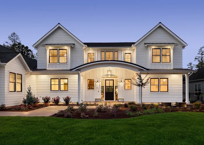 Broadview Exteriors Picture 2