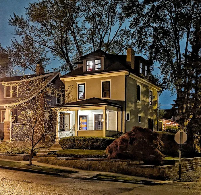 Peak Roofing & Siding Picture 2