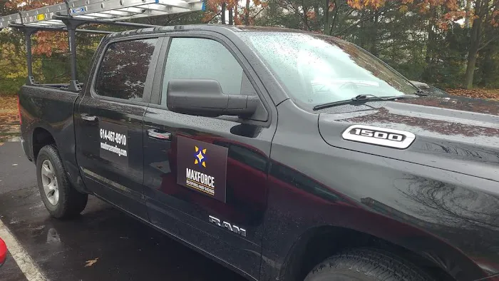 MaxForce Roofing and Siding Picture 6