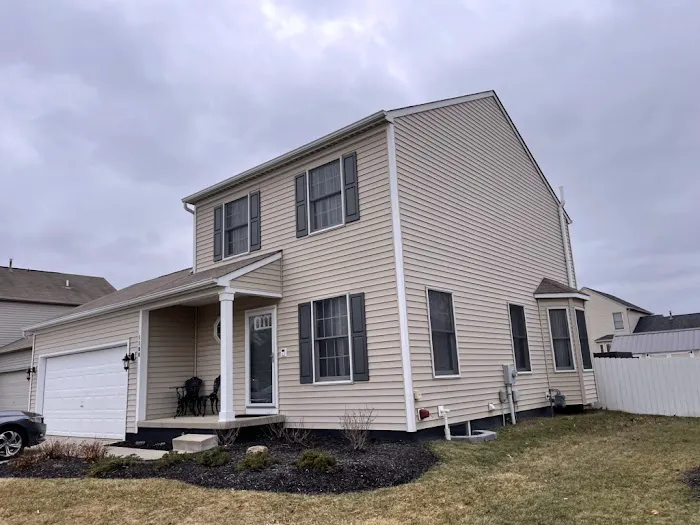 Monarchs Roofing Co. Picture 4