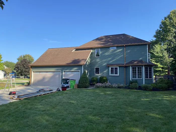 Upper Level Roofing and Construction Picture 1