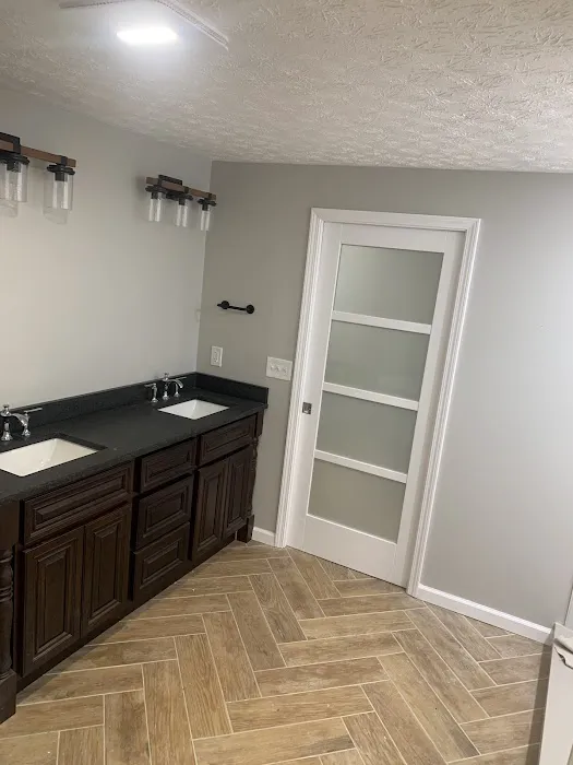 Upper Level Roofing and Construction Picture 7