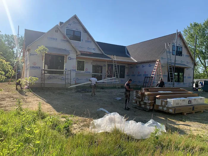 Upper Level Roofing and Construction Picture 10