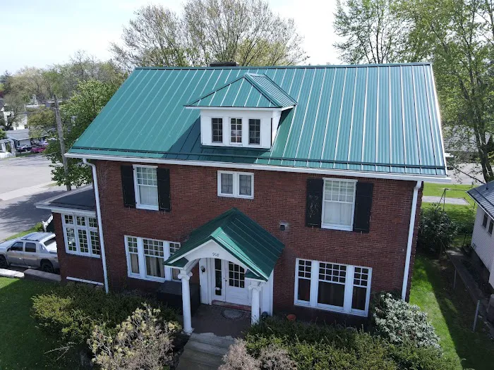 Summit Building & Roofing Picture 1