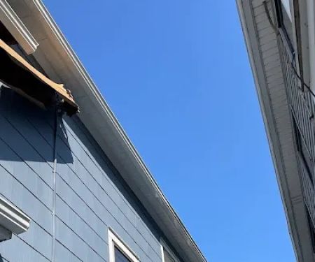 Oaks Roofing & Siding