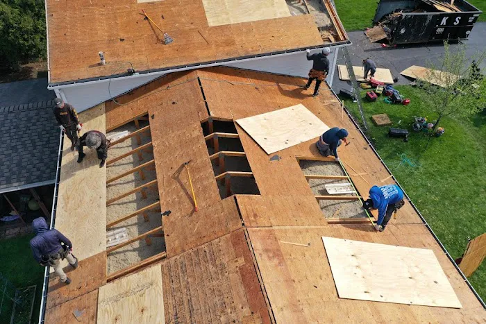 Oaks Roofing & Siding Picture 9