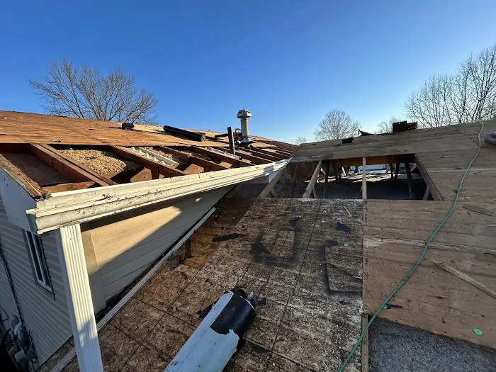 Bradford Roofing and Siding Picture 6