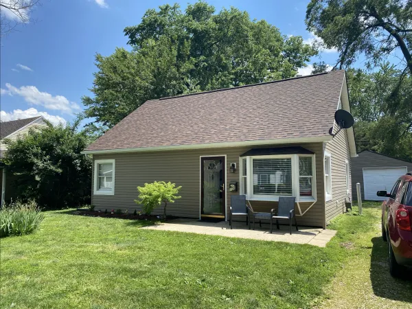 Safe & Sound Roofing Picture 1