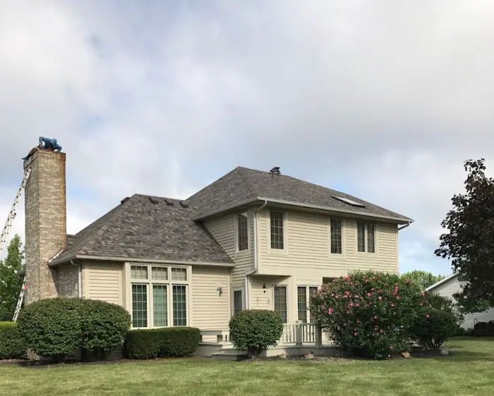 Ohio's Finest Roofing Picture 4