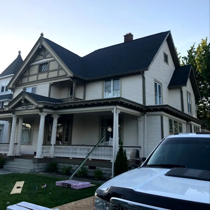 Ohio's Finest Roofing Picture 10