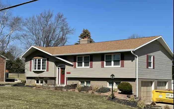 Smith & Young Roofing, LLC Picture 2