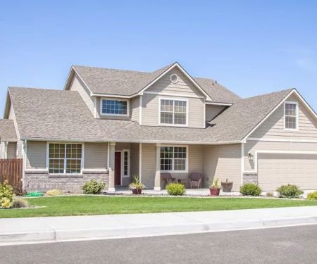 Acme Roofing and Siding