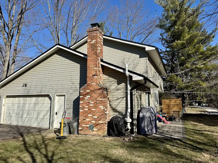 TRICH Roofing & Services Picture 3