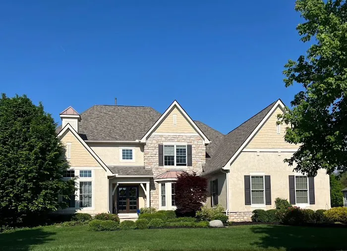 UPGRADE ROOFING Picture 1