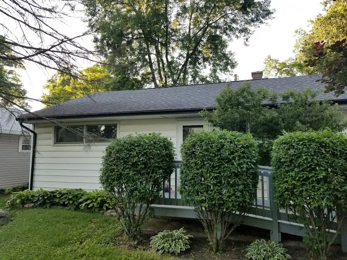 B And B Roofing and Gutter Repairs Picture 1