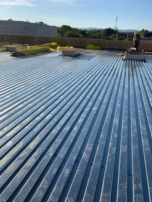 Excalibur Roofing, Siding, Windows, & Gutters Picture 4