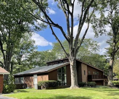 Roszman Roofing and Remodeling Inc