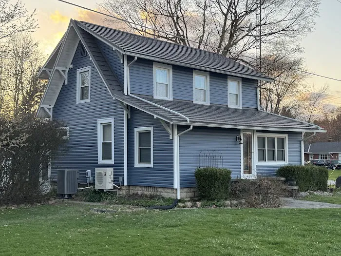 Roszman Roofing and Remodeling Inc Picture 2