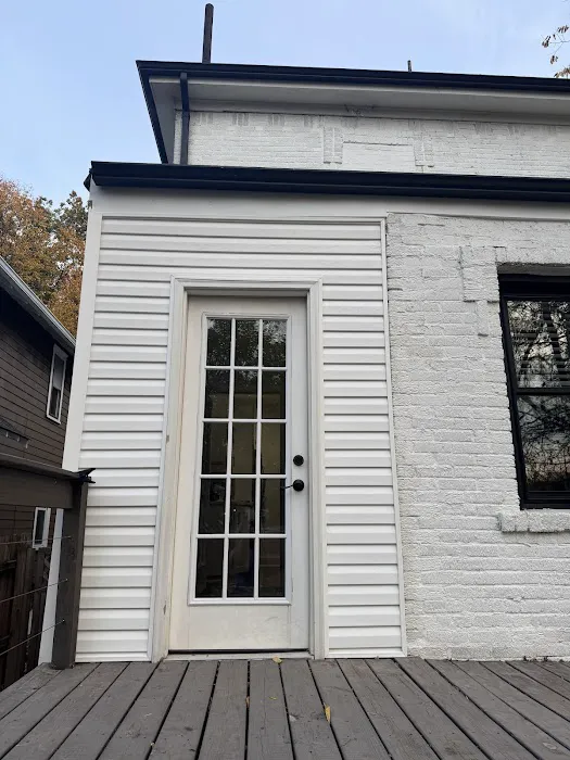 Right Way Roofing Picture 1