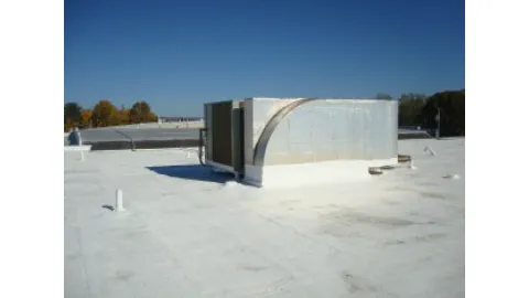 Lee's Top Choice Roofing Picture 1