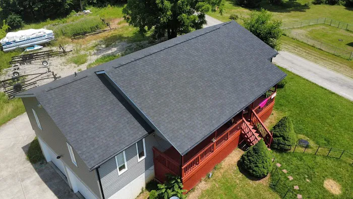 Cardinal roofing and construction Picture 7