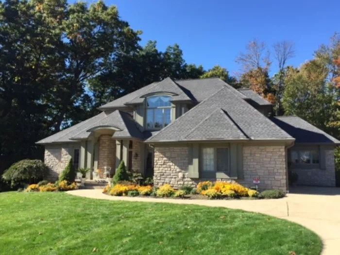 Legacy Roofing Picture 10