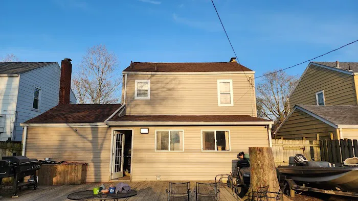 Elements Roofing & Construction Picture 4