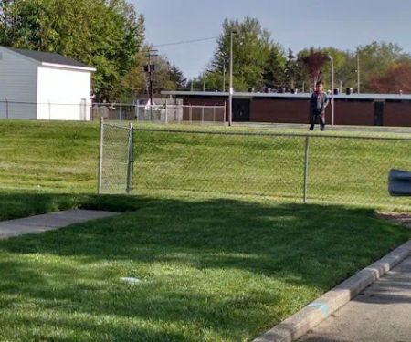 Deanda Roofing & Construction