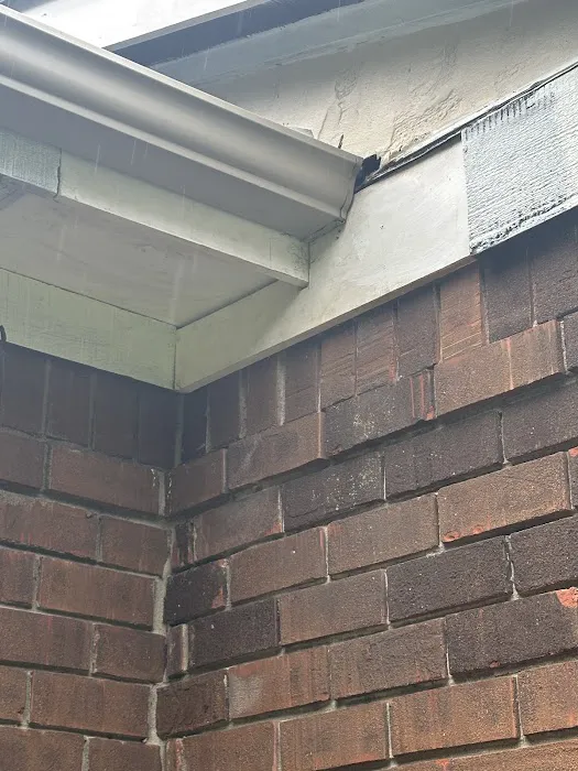 LateNight Roofer Picture 3