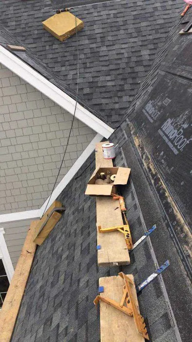 LateNight Roofer Picture 1