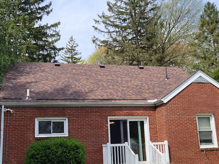 Holt Roofing Company, Inc. Picture 1