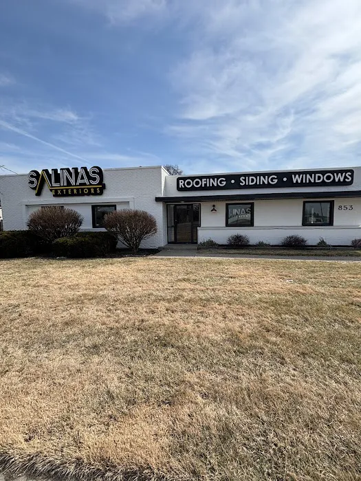 Salinas Exteriors Picture 3