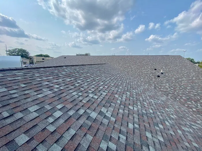 Salinas Exteriors Picture 8