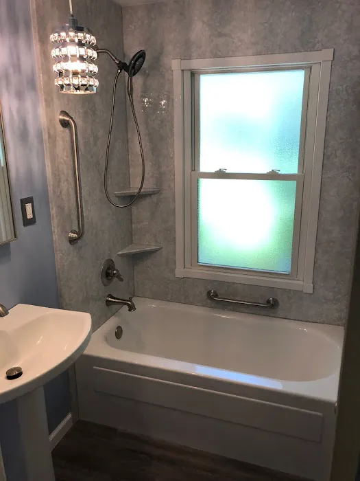 Arnolds Home Improvement Picture 3