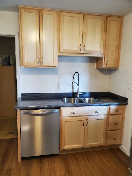 Arnolds Home Improvement Picture 5