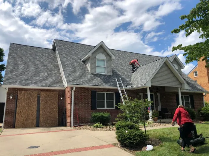 CHS Roofing and Siding Picture 1