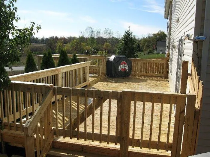 CHS Roofing and Siding Picture 4