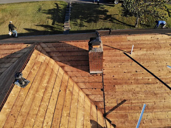 CHS Roofing and Siding Picture 5