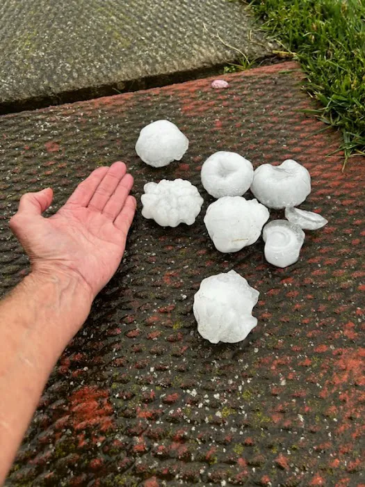 Hammer Down Roofing and Exteriors, LLC Picture 3